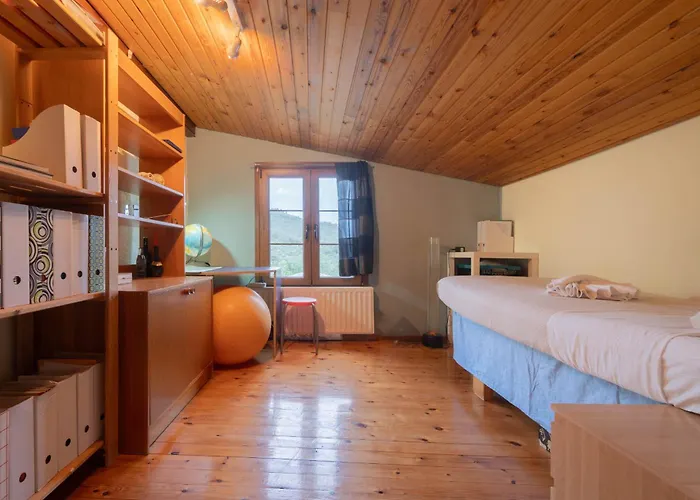 Nerida\'S-Traditional 3 Bedroom Townhouse-Bbq-View